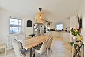 Photo 18- click for photo gallery